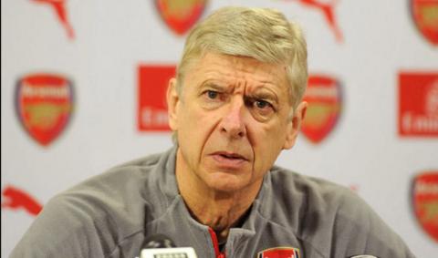 Arsène Wenger remains determined to stay on at Arsenal