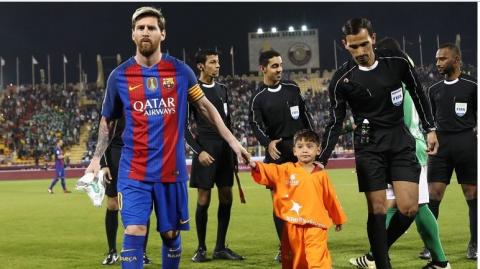 Lionel Messi  Afghan refugee Murtaza Ahmadi