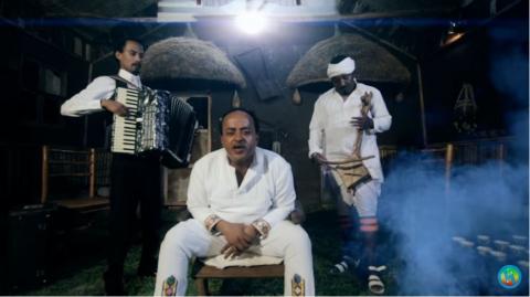 Getesh Mamo - Tekebel (Ethiopian Music)