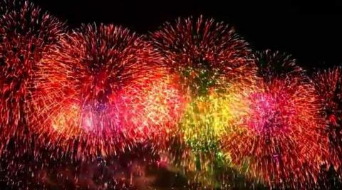 Dubai Fireworks - New Year's Eve Fireworks ( 2016/17)