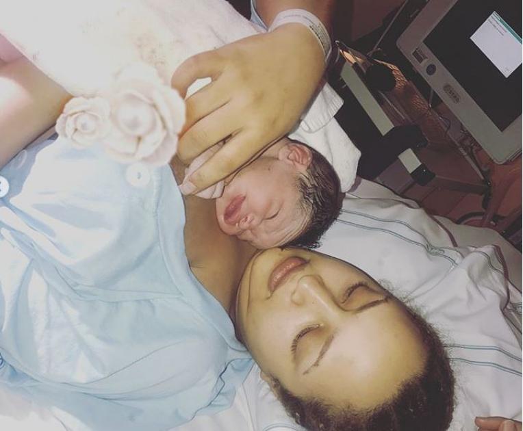 Hanan Tariq Gives A Birth To Her First Child.